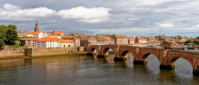 Berwick-upon-Tweed Coast and Walls Walk 