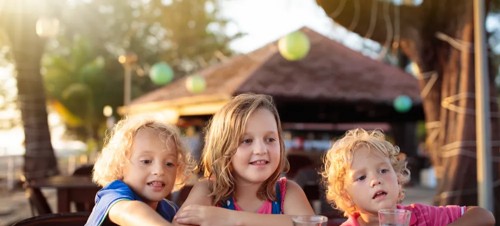 3 Best places to eat with kids aged 4-11 in Cornwall 