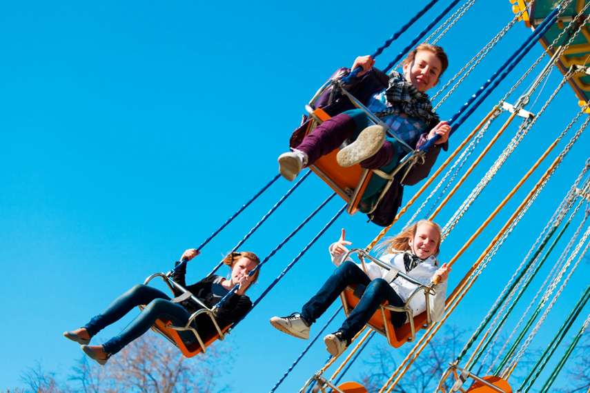 3. Crealy Theme Park & Resort 