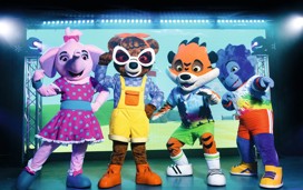 The full Seaside Squad line-up on stage