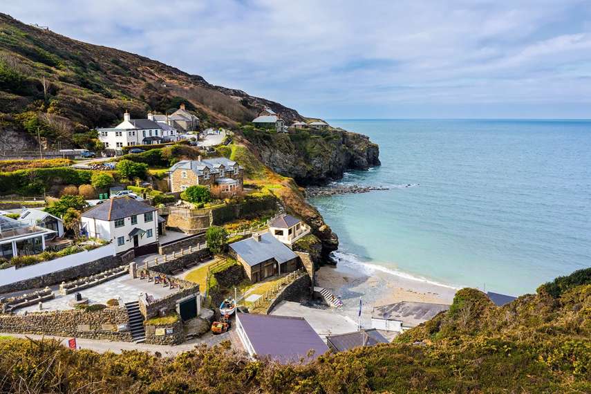 1. Trevaunance Cove 